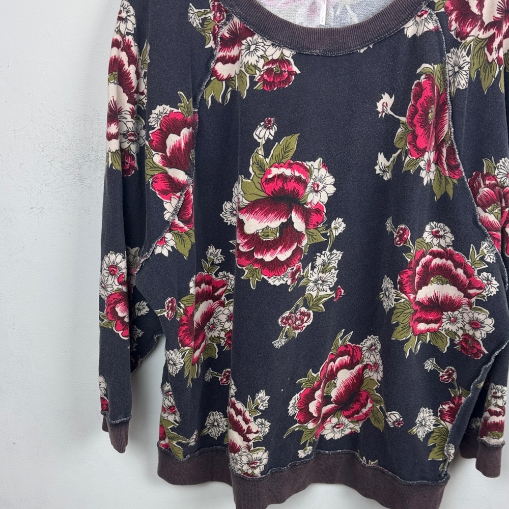 Free People Crewneck - Picture 5 of 9